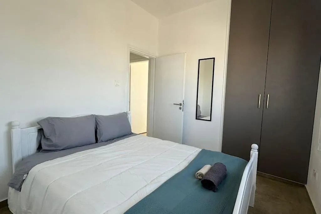 Two Bedroom Apartment In Downtown Larnaka