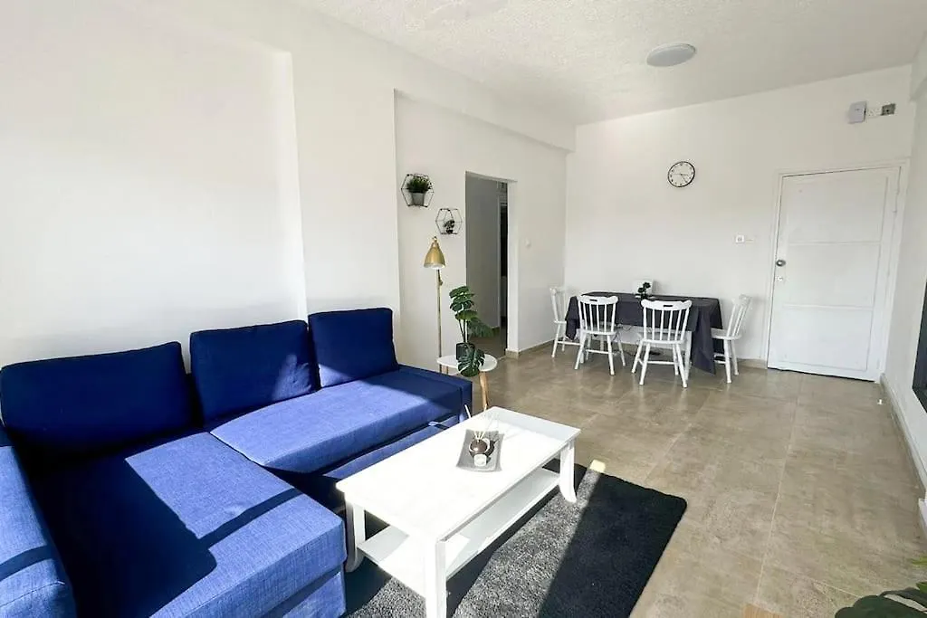 Two Bedroom Apartment In Downtown Larnaka